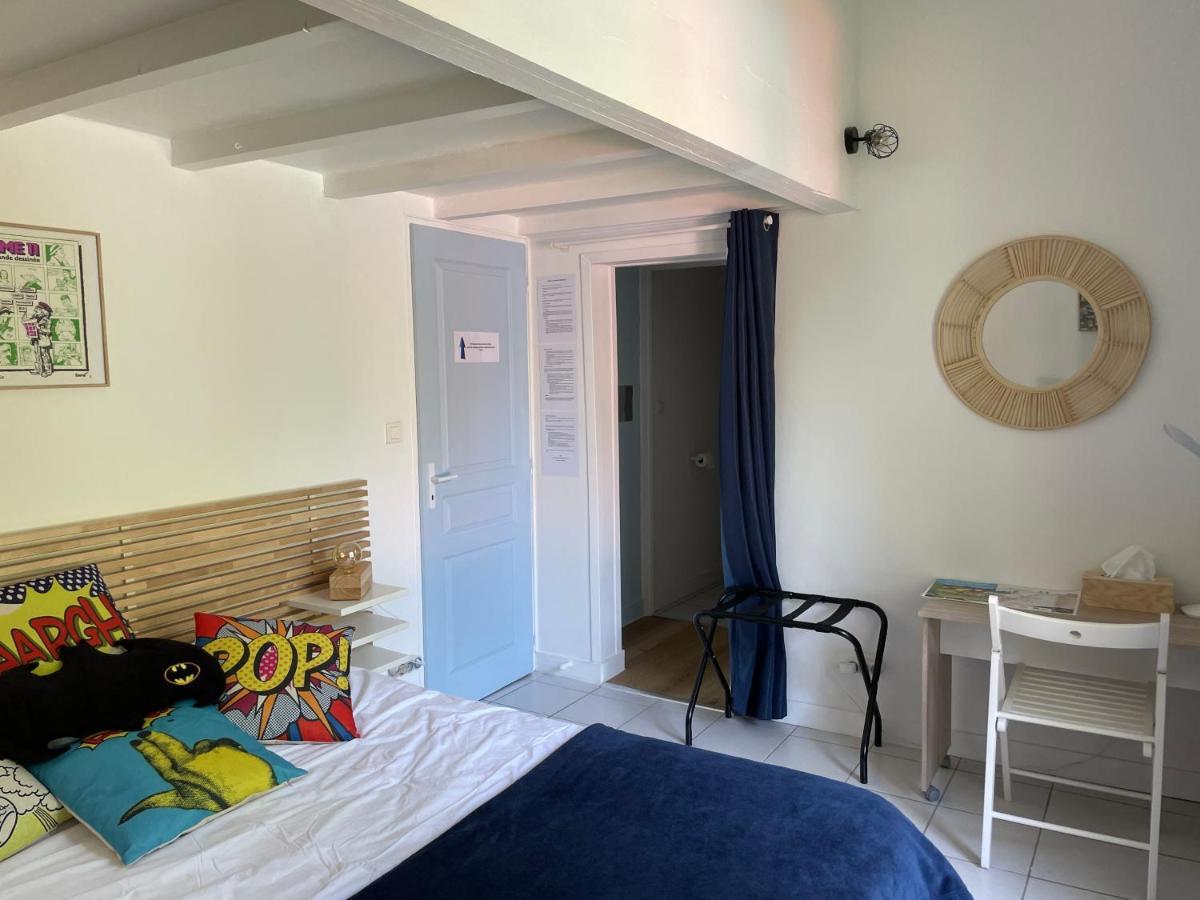 Merig'Home Chambre Bd Climatisee Dans Maison Avec Piscine Au Calme En Ville, Sdb & Toilettes Prives Angouleme Bagian luar foto